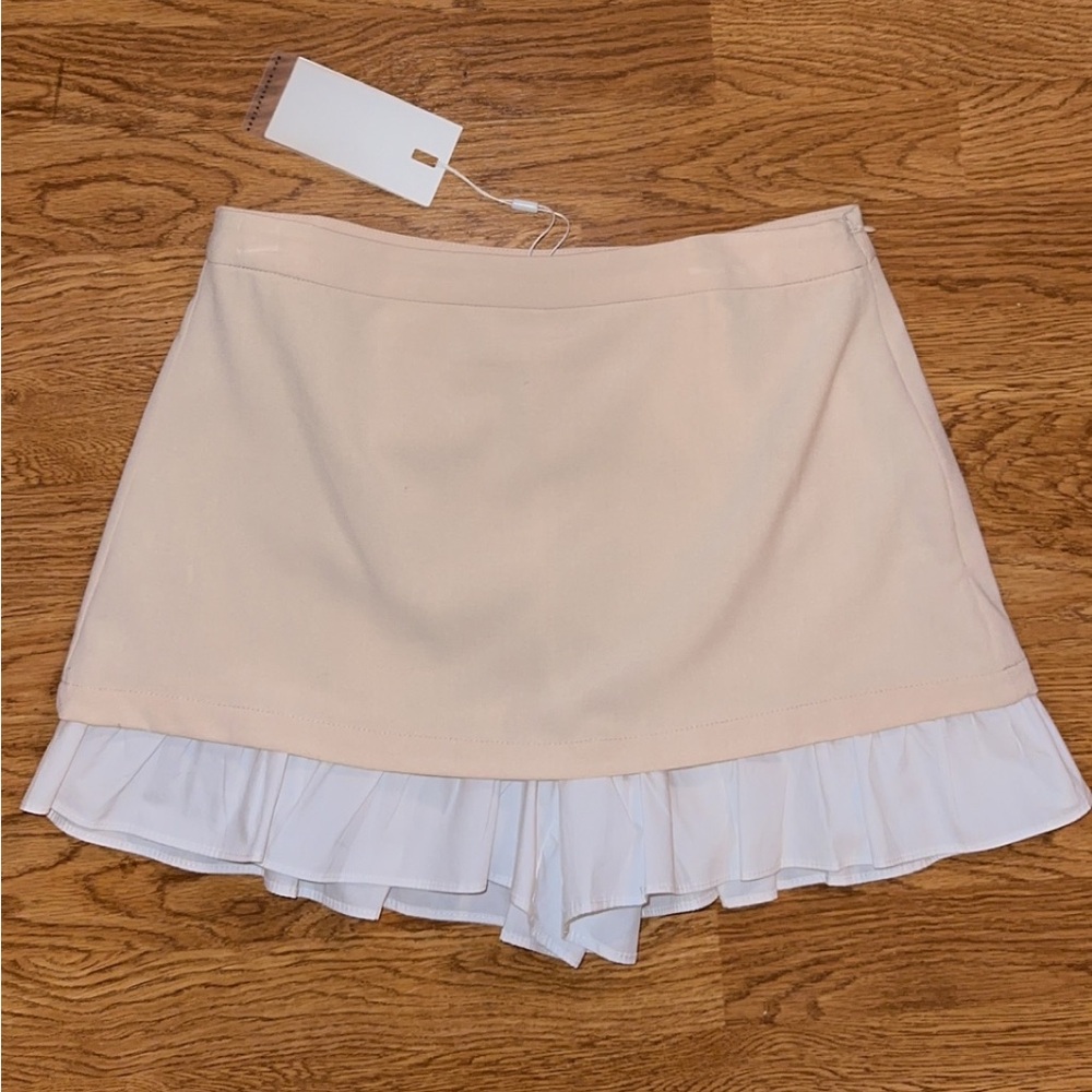 Beige and White Skort